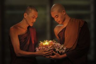theravada-buddhism-1788675__480